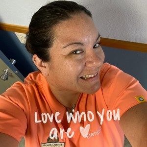 Meet your Posher, Denise